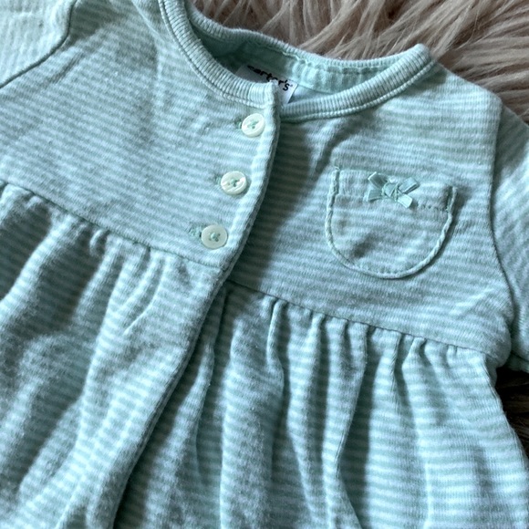 Carters 3-6m - Picture 2 of 3